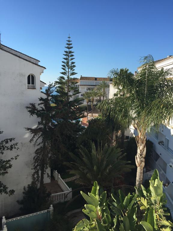 Three-Bedroom Apartment,158058867:JPEG