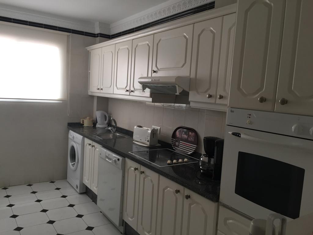 Two-Bedroom Apartment,165841590:JPEG