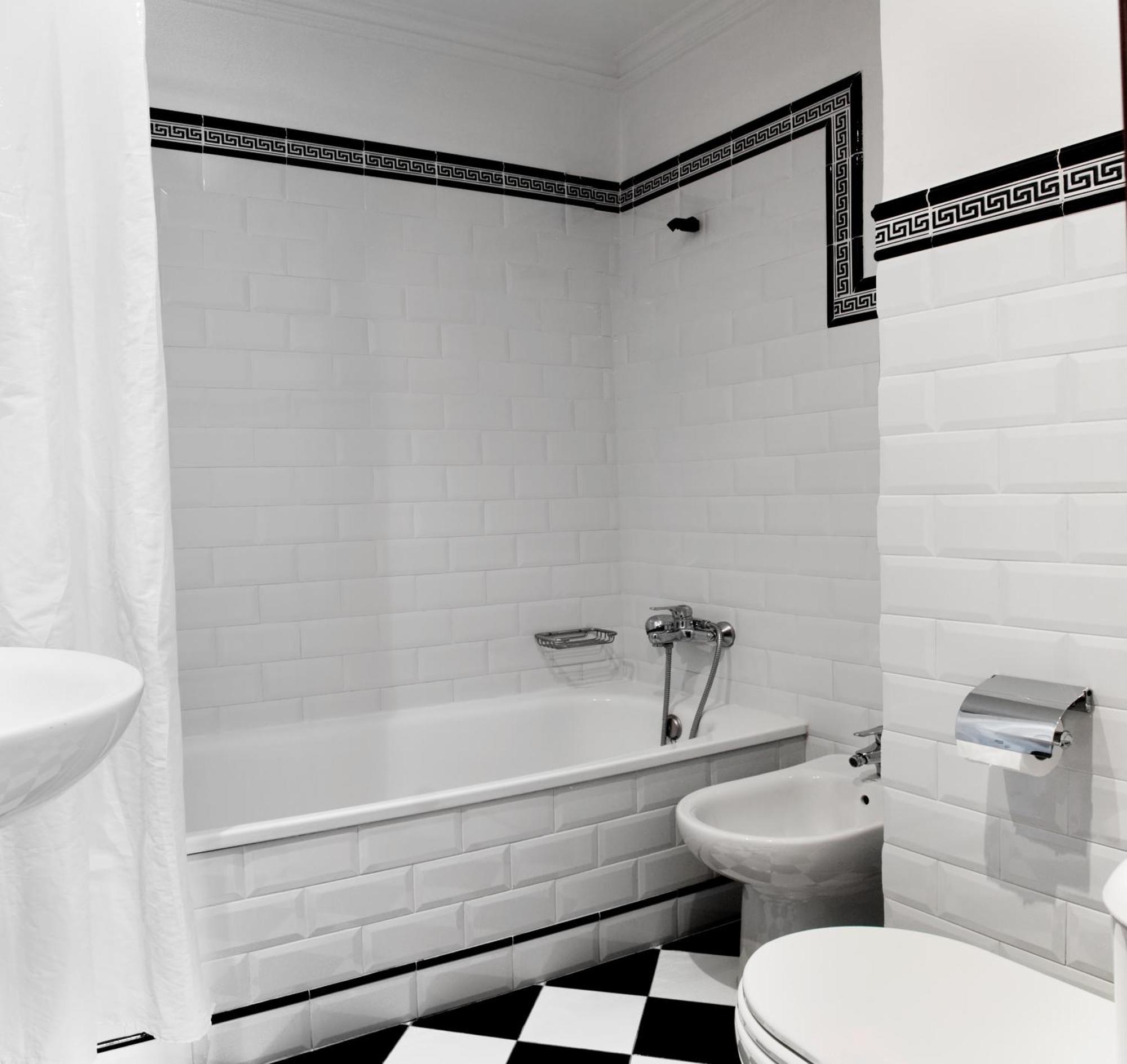 Double Room Patio,684922497:JPEG