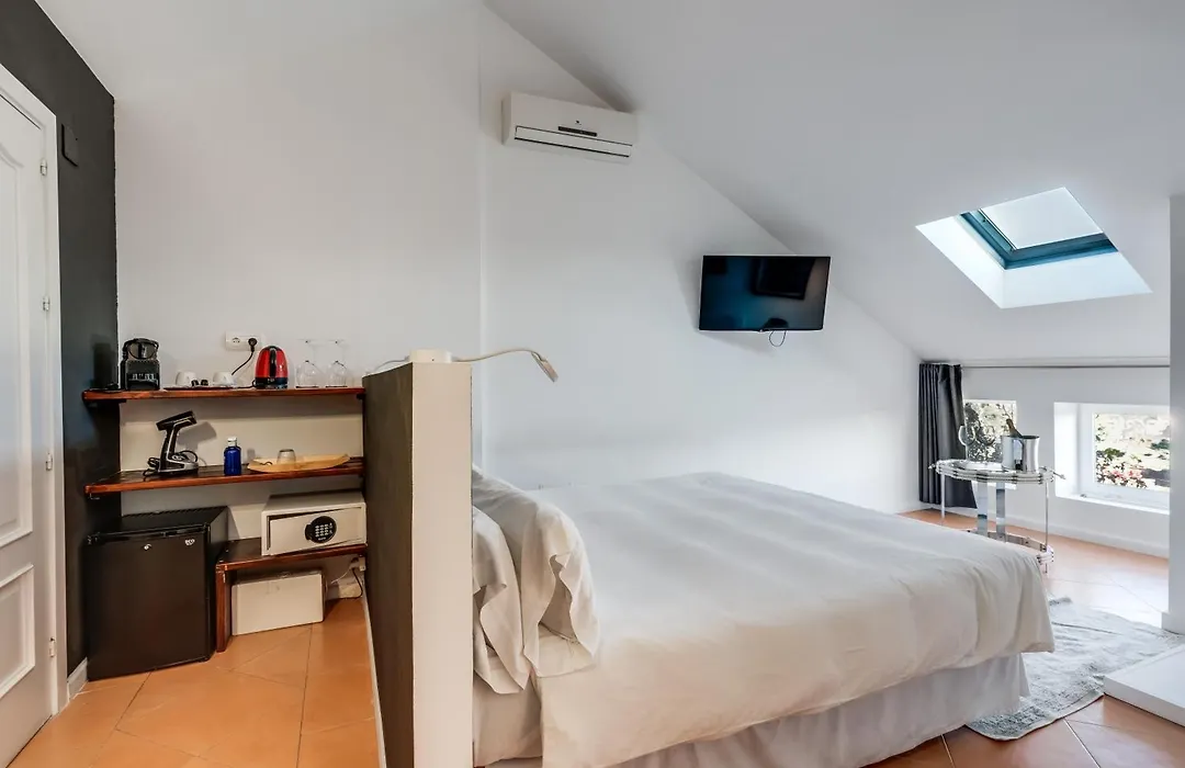 Molo Luxury Suites Puerto Banus-1